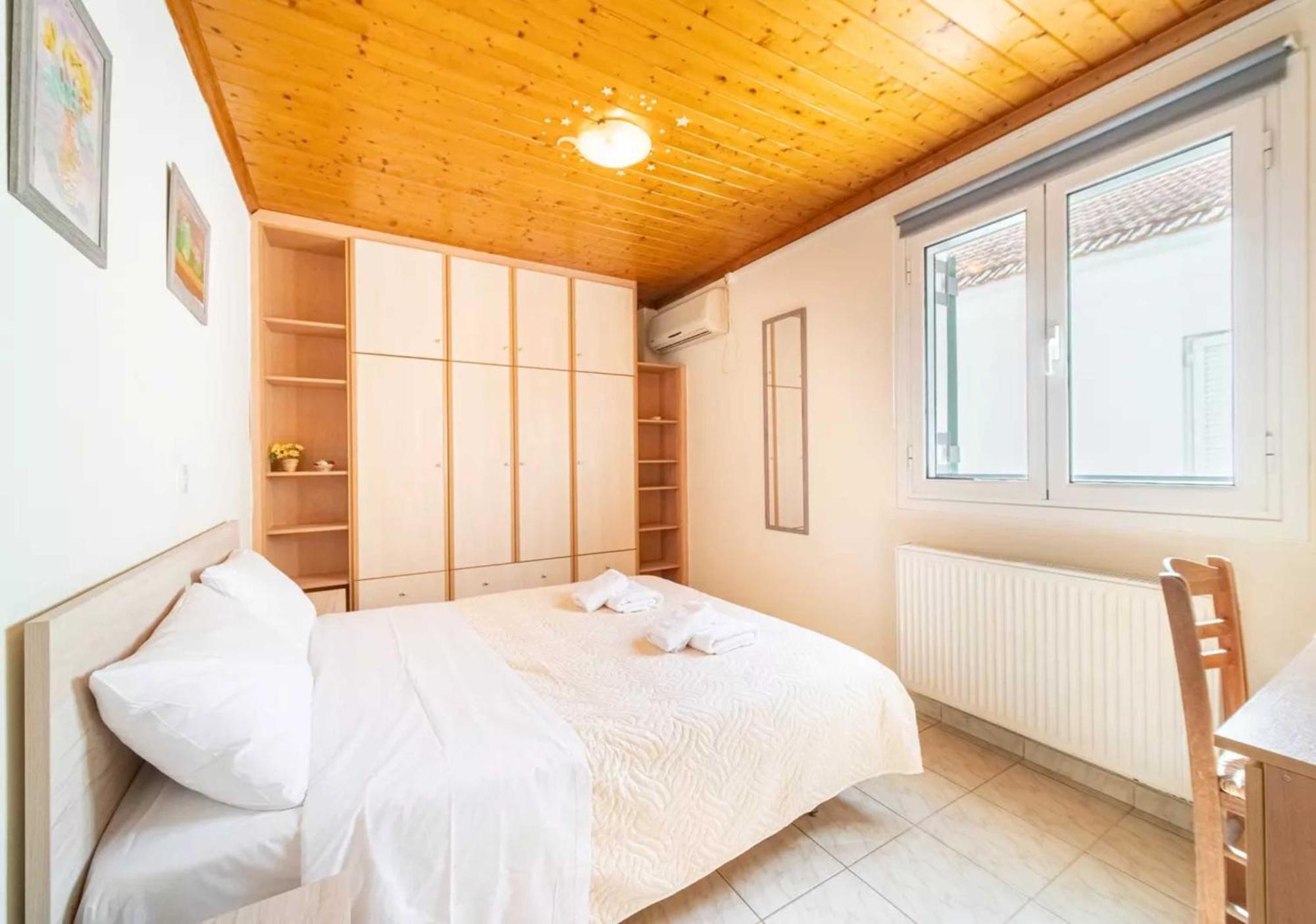 Villa Theo Маратиас Екстериор снимка