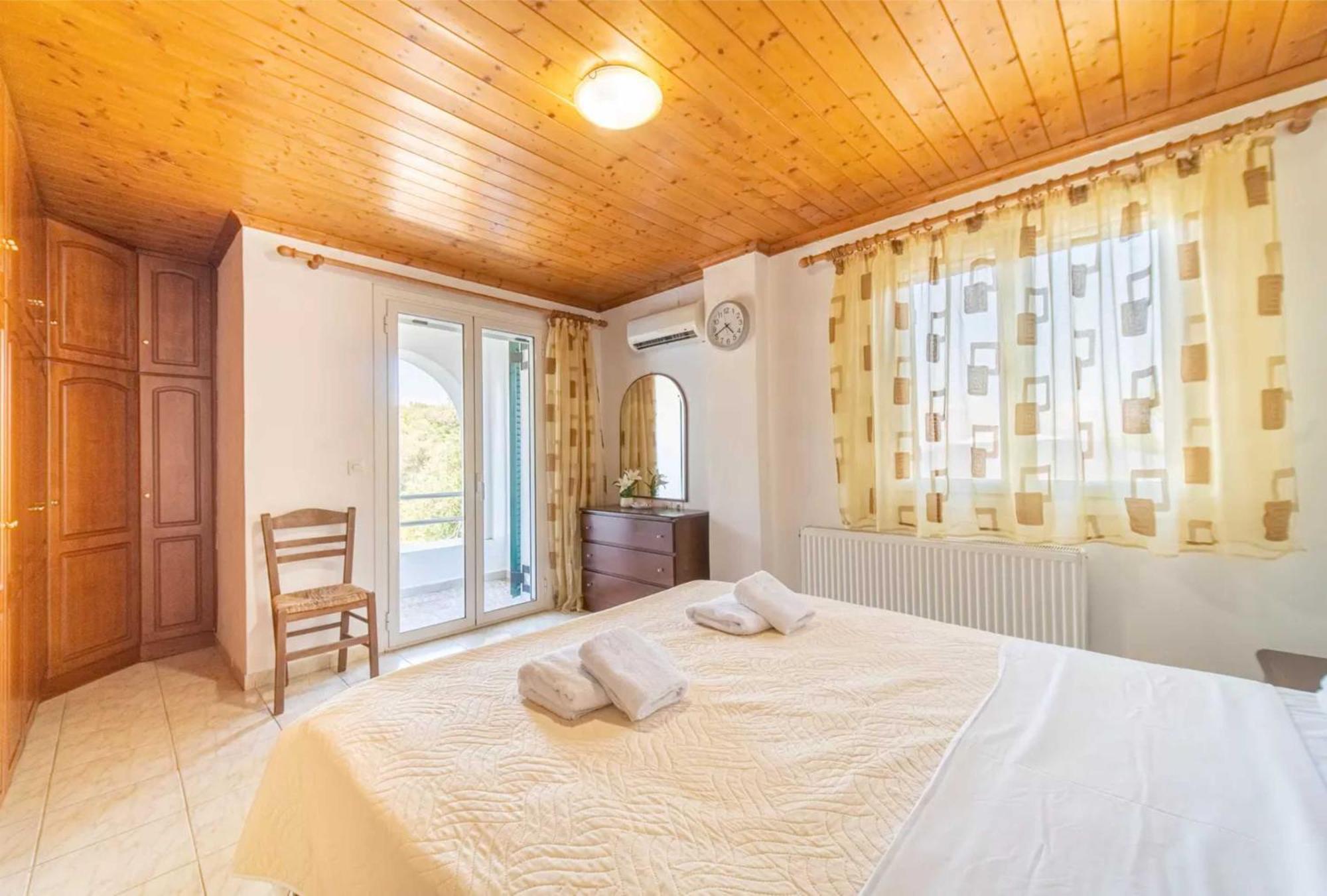 Villa Theo Маратиас Екстериор снимка